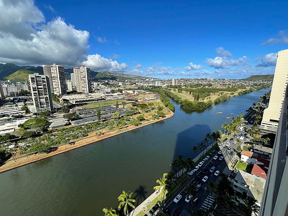 2nd image of 2121 Ala Wai Blvd APT 2302