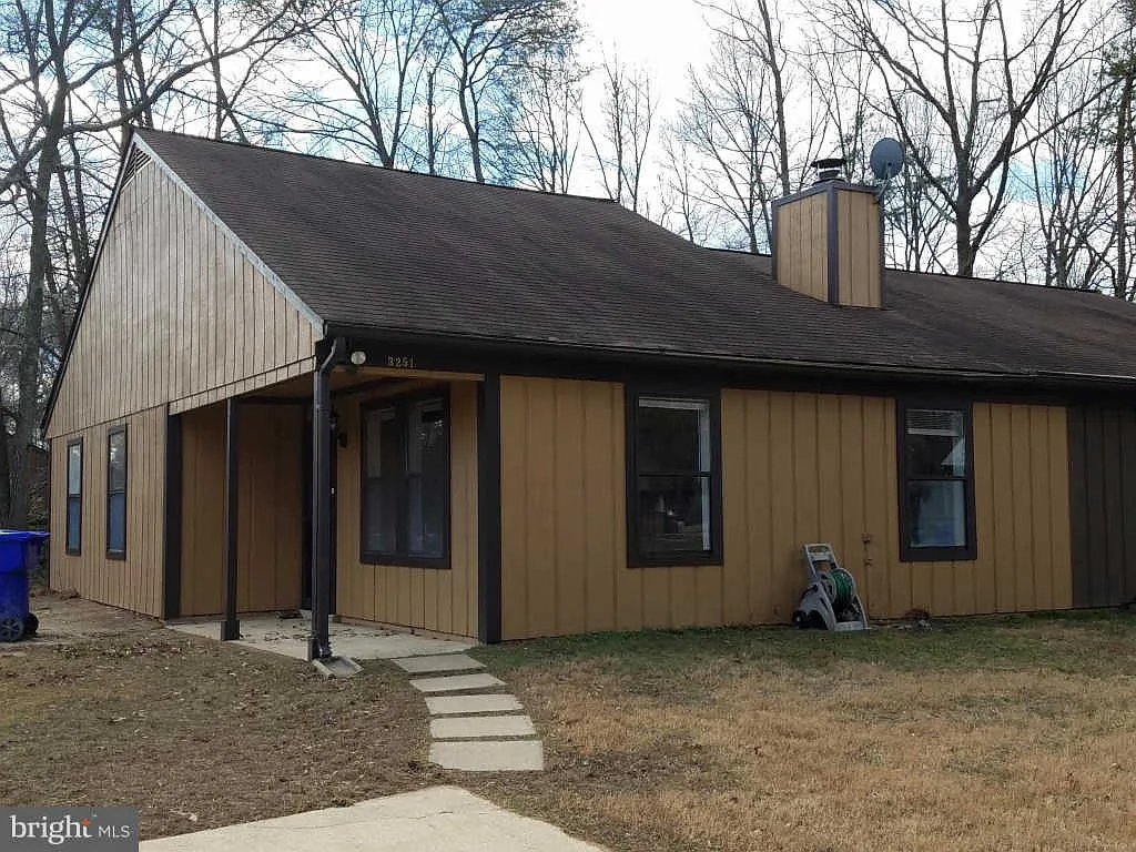 3251 Indian King Ct photo 1