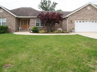 4 Willow Ct, Bethalto, IL
