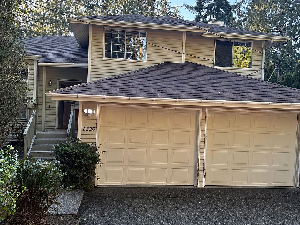 1st image of 2220 199th St SW