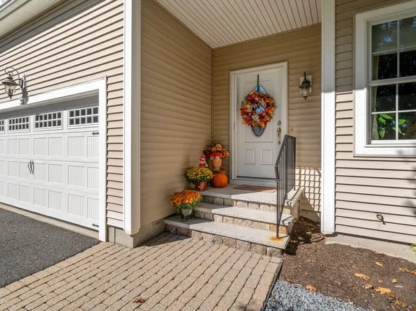 32 Cassandra Ave Unit 32, Franklin, MA 02038