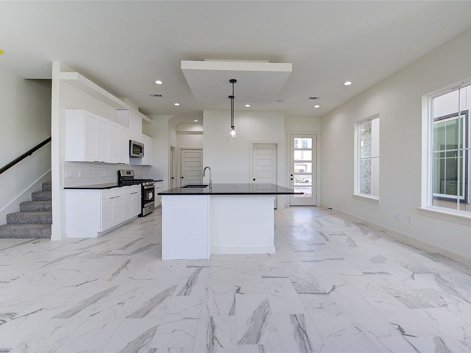 1st image of 2914 El Fenice Ln #2914