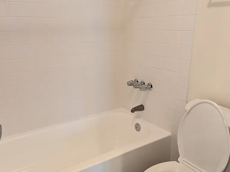 13259 Wimberly Sq #253 — Photo 13
