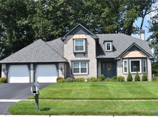 4311 Todd Dr, Sylvania, OH 43560