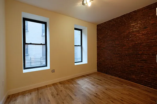 Rented by Keller Williams NYC | media 47