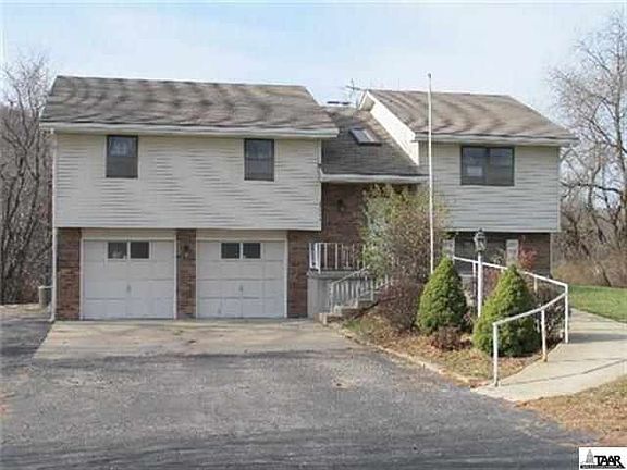 2nd image of 2800 S 22nd St