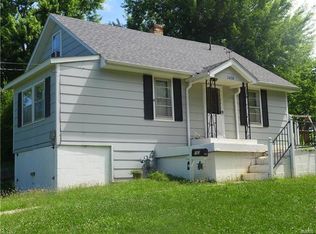 1630 29th St, Hannibal, MO 63401