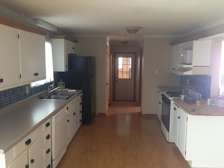 2201 N Salisbury St — Photo 9