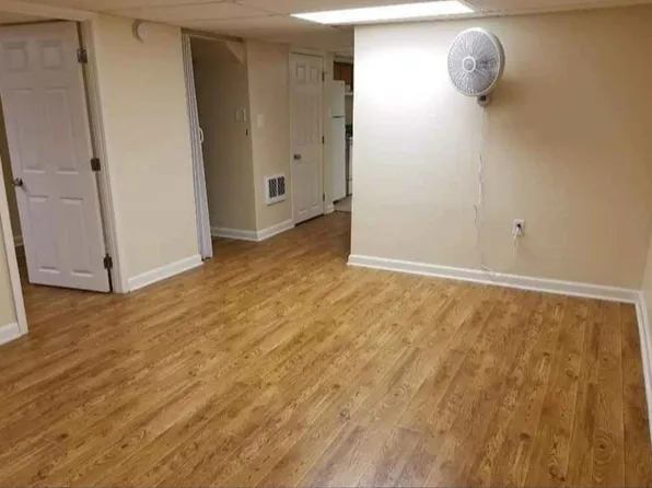 1400 Tieman Dr, Glen Burnie, MD 21061