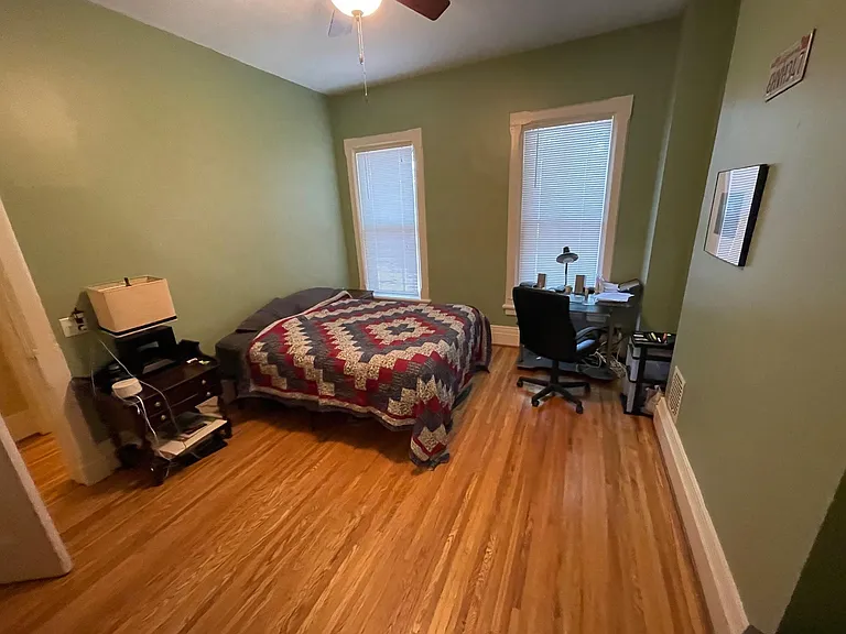 136 Gibbs St #2 — Photo 14