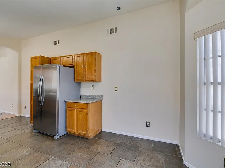 8168 W Gilmore Ave — Photo 20