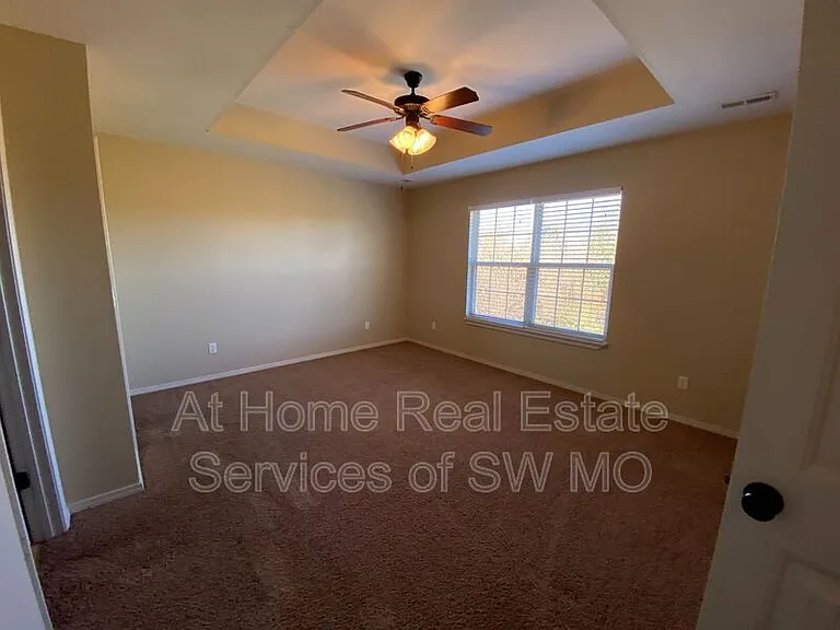 3125 W Golden Valley Ct — Photo 7