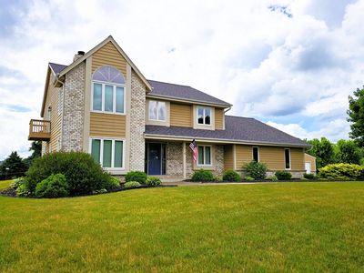W291S6773 East Woods COURT, Mukwonago, WI, 53149