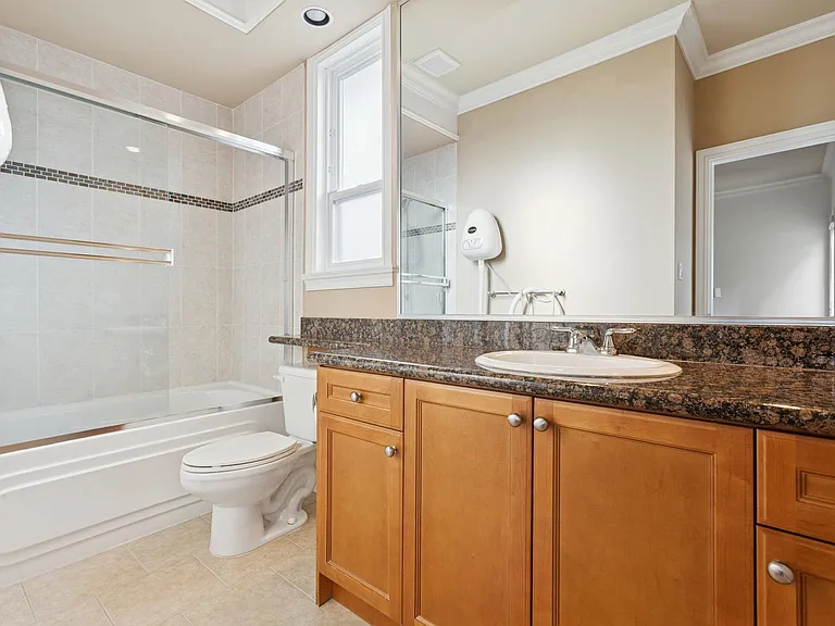5580 Cantrell Rd — Photo 12