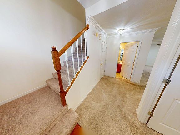 2nd image of 3420 Hamilton Place Dr