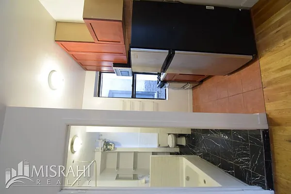 Rented by J Misrahi Realty Corp | media 16