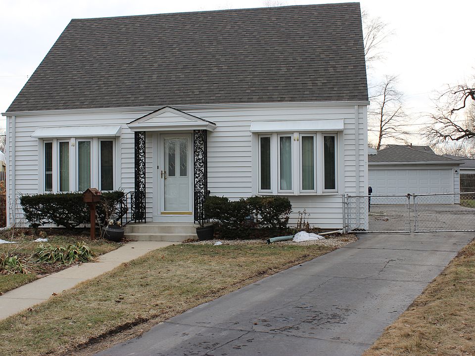 1st image of 2514 Silver Creek Dr