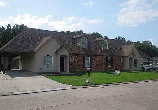 Entire Duplex.