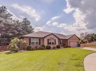 607 Wheatfield Rd, O Fallon, IL 62269