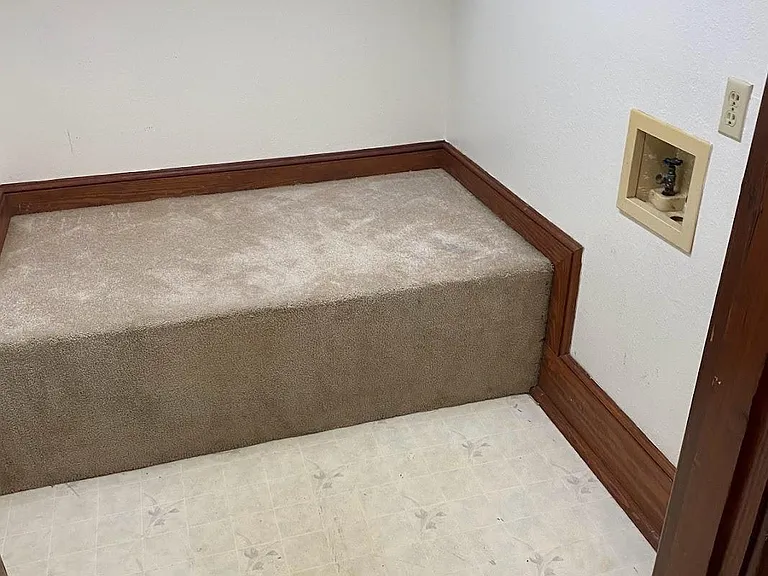 715 Battery Pl #103 — Photo 9