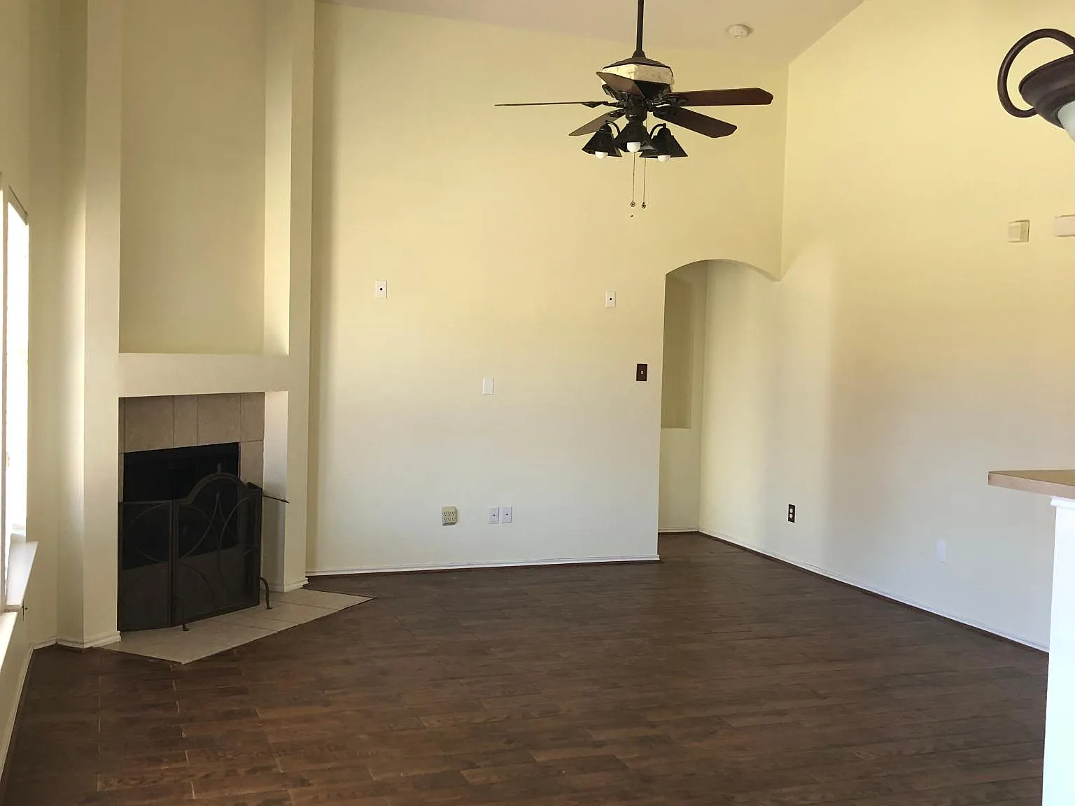 1309 Huntsville Dr — Photo 4
