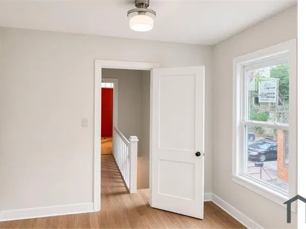 835 Benwood Ave, Mc Kees Rocks, PA 15136
