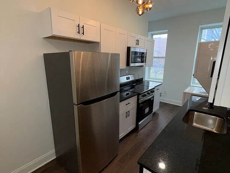 2028 Druid Hill Ave — Photo 43
