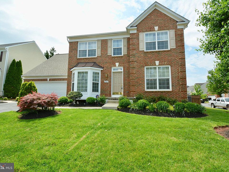 1st image of 45545 Turnham Green Ct