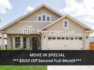 209 Skehan St SW, Huntsville, AL 35824