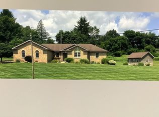 42569 National Rd, Belmont, OH 43718
