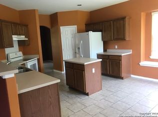 1010 Thomas Rdg, San Antonio, TX 78251