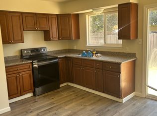 119 N Santa Rita St #121, Los Banos, CA 93635
