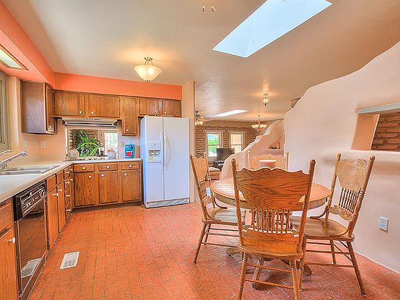 3rd image of 2712 Indian Farm Ln NW