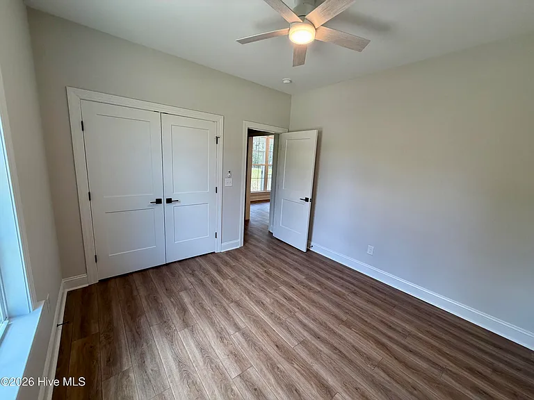 467 Eagle Trace Dr — Photo 16