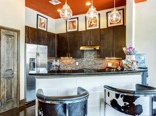 3700 N A St APT 2208, Midland, TX 79705