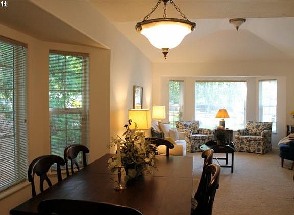 5th image of 83 N River Dr