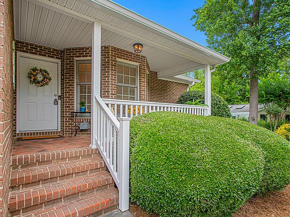 2nd image of 319 Westridge Drive