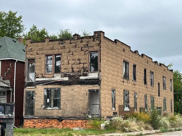 5700 Townsend St, Detroit, MI 48213