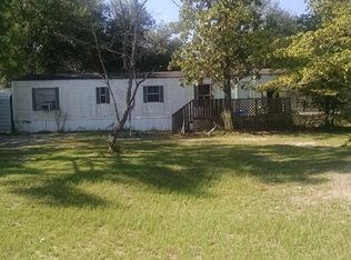 1027 River Ridge Cir, Jesup, GA 31545