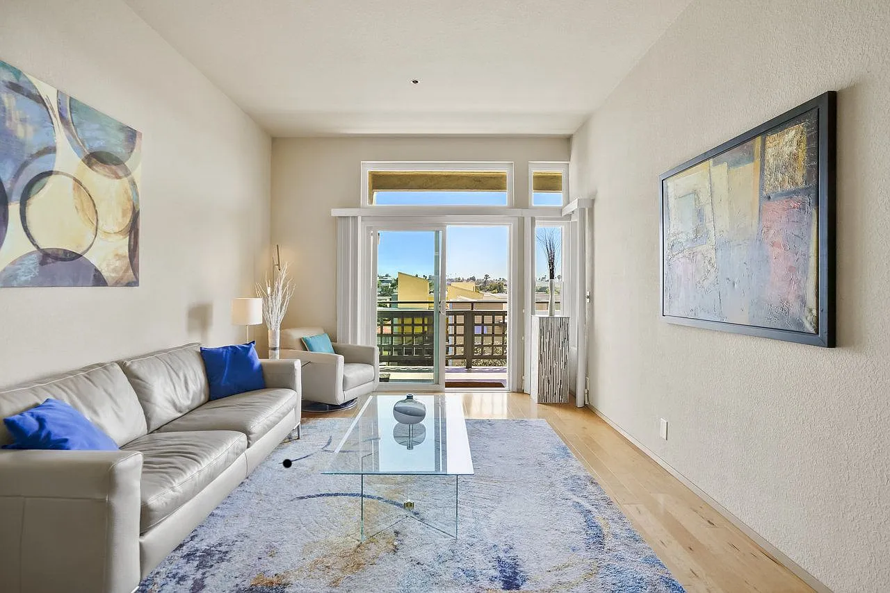 1 bed, 654 sqft, $2,000 — Photo 3