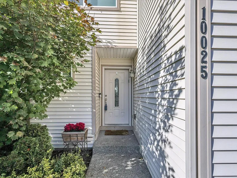10025 Terra Ct SE — Photo 3