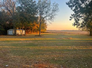 182 Century Rd E, Leesburg, GA 31763