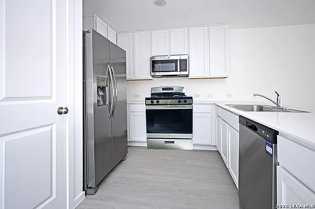 7615 Adam Star — Photo 4