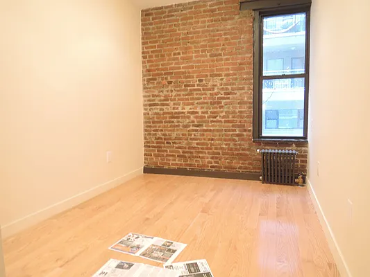 Rented by NYLA Realty | media 1
