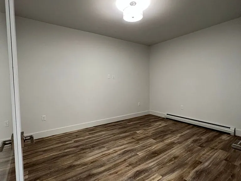 121 Shea Dr — Photo 56