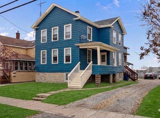 326 W 6th Ave, Oshkosh, WI 54902