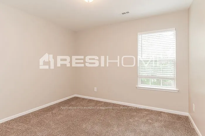 5612 Idlewild Rd — Photo 14
