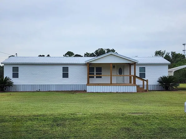 109 Fern Ct, Fitzgerald, GA 31750