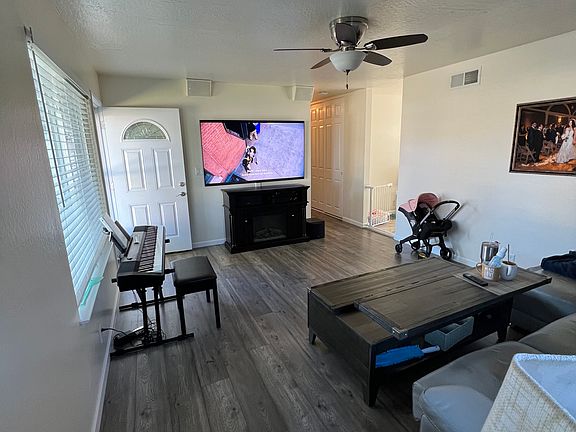 3rd image of 301 Blairbeth Dr