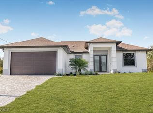 815 5th Ave, Lehigh Acres, FL 33972